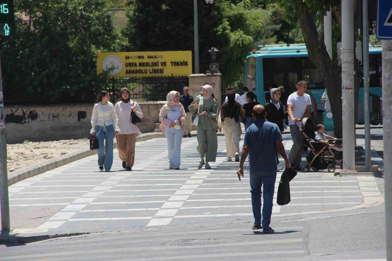 Şanlıurfa’da bahar havası yaşanıyor
