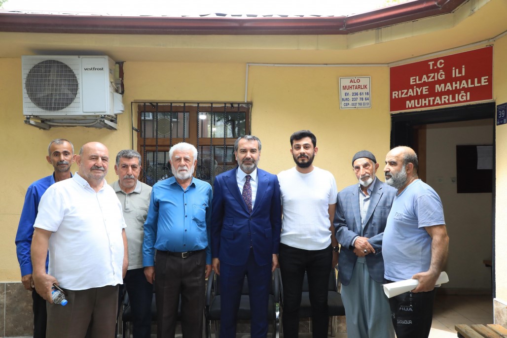 Bakan erifoullar mahalle ziyaretlerinde
