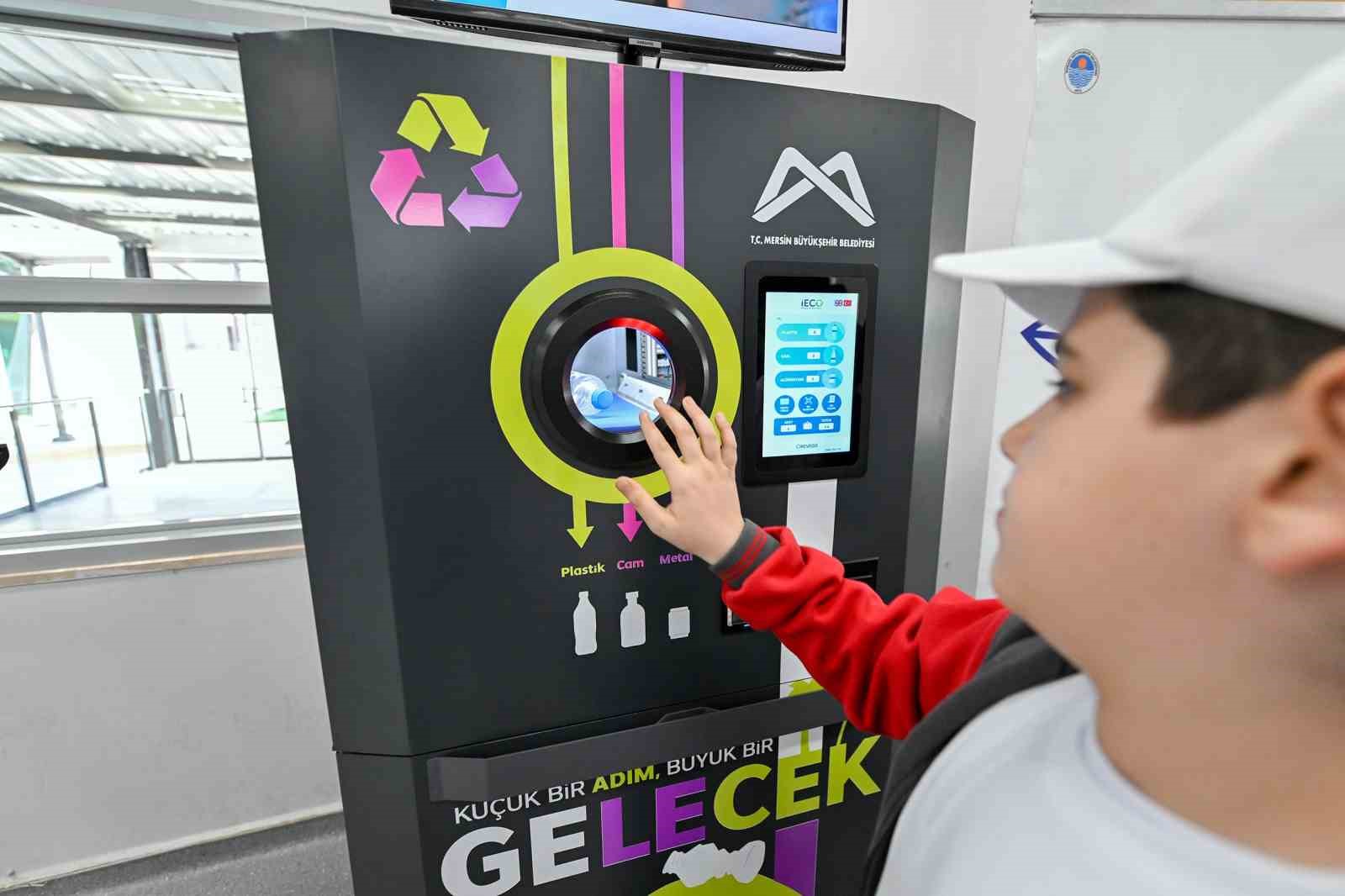 Mersin Büyükşehir, CDP’de ‘A-’ puana yükseldi