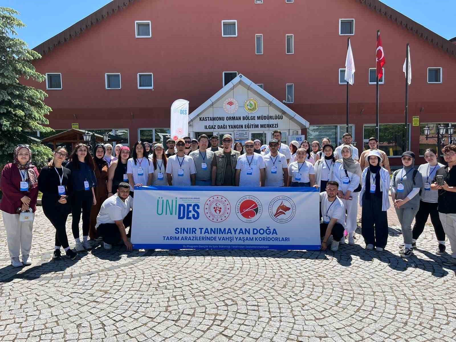 Ilgaz Dağı’nda üniversite öğrencilerine yaban hayatı anlatıldı