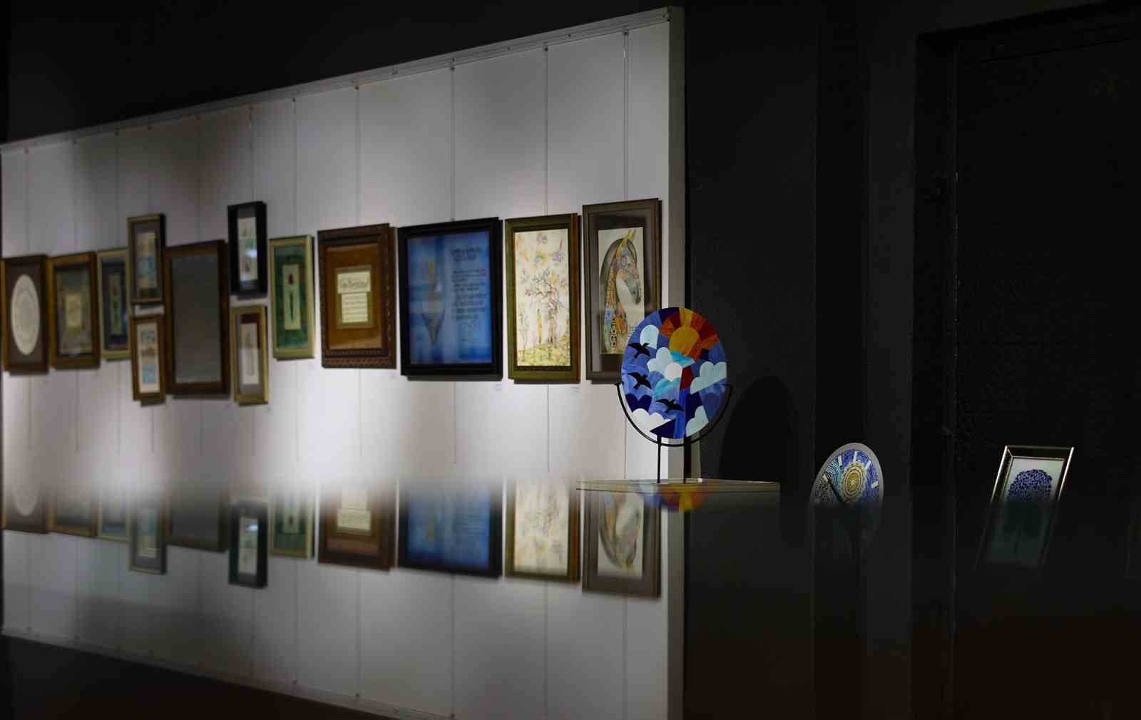 Sakarya Büyükşehir’in sanatçılarından şölen gibi sergi