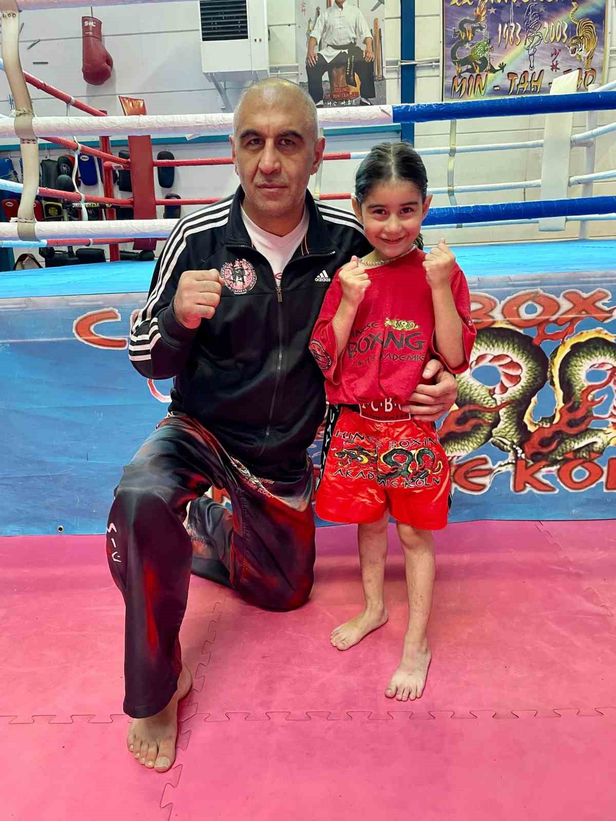 WDATF Avrupa Temsilcisi Atamtürk’ten Almanya’da çocuklara spor eğitimi için teşekkür