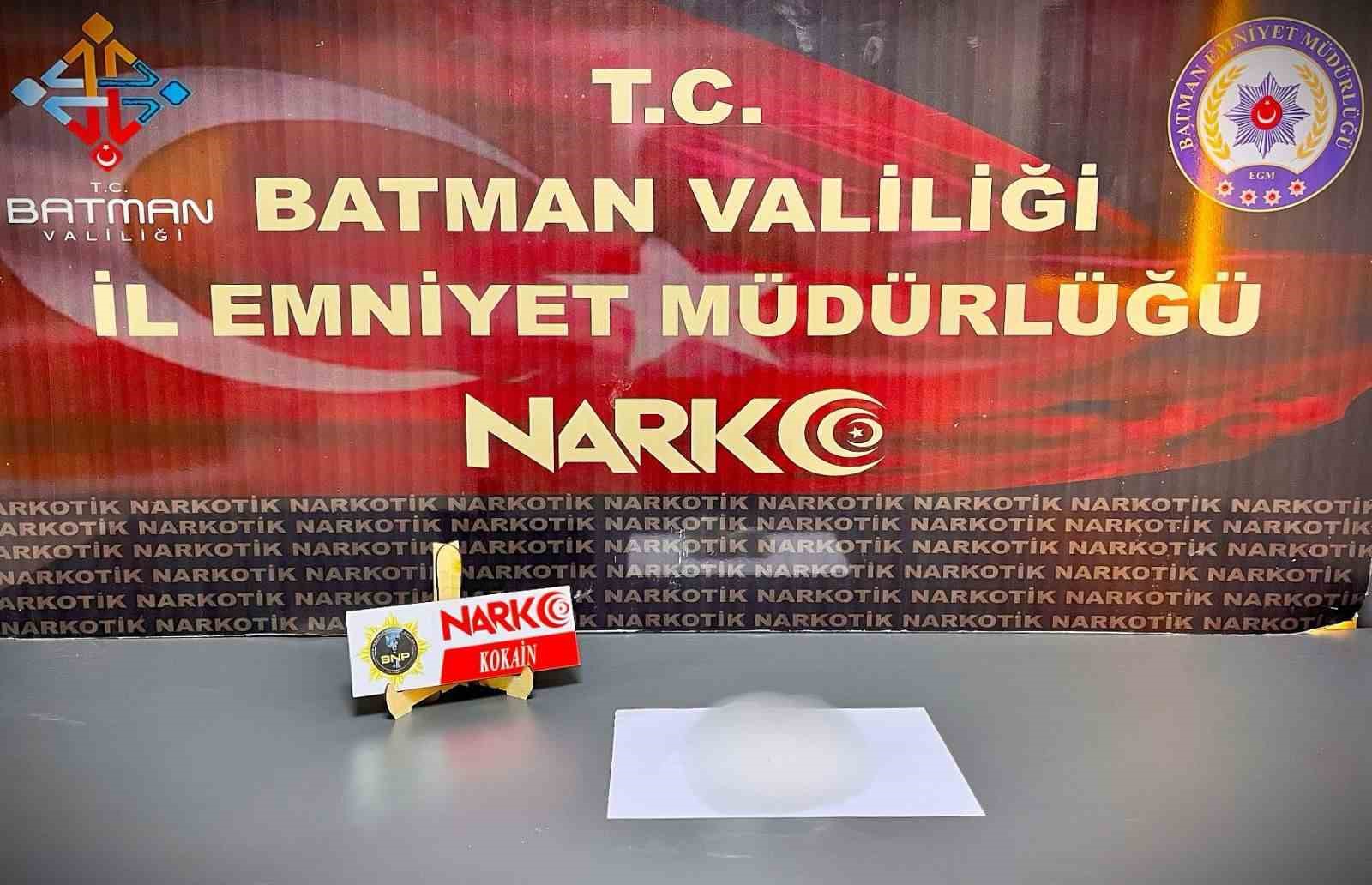 Batman’da 175 gram kokainin ele geçirildiği operasyonda 2 kişi tutuklandı