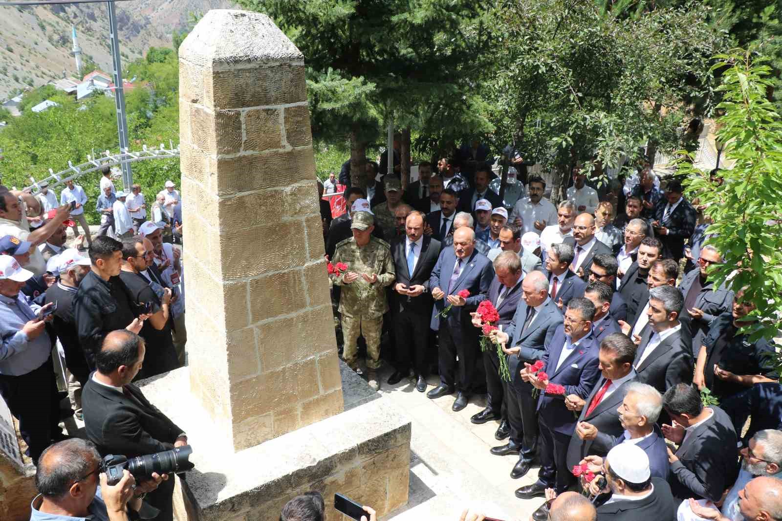 Başbağlar Şehitleri dualarla anıldı