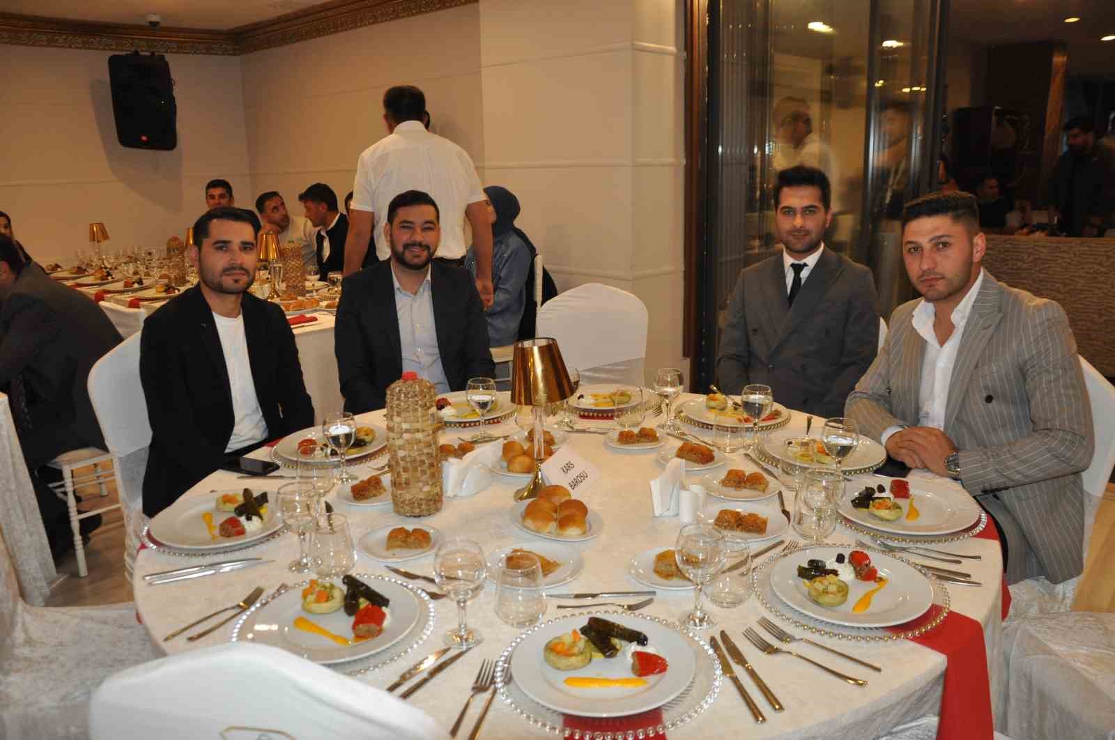 Kars&rsquo;ta hakim ve savcılar veda yemeğinde bir araya geldi
