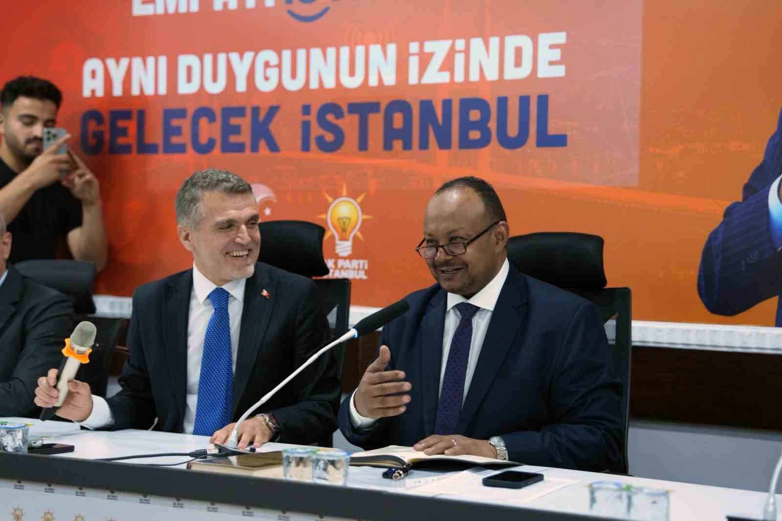 Başkonsolos Osama Dirar: "Afrika’ya gelip almadan veren tek beyaz ırk Türklerdir"
