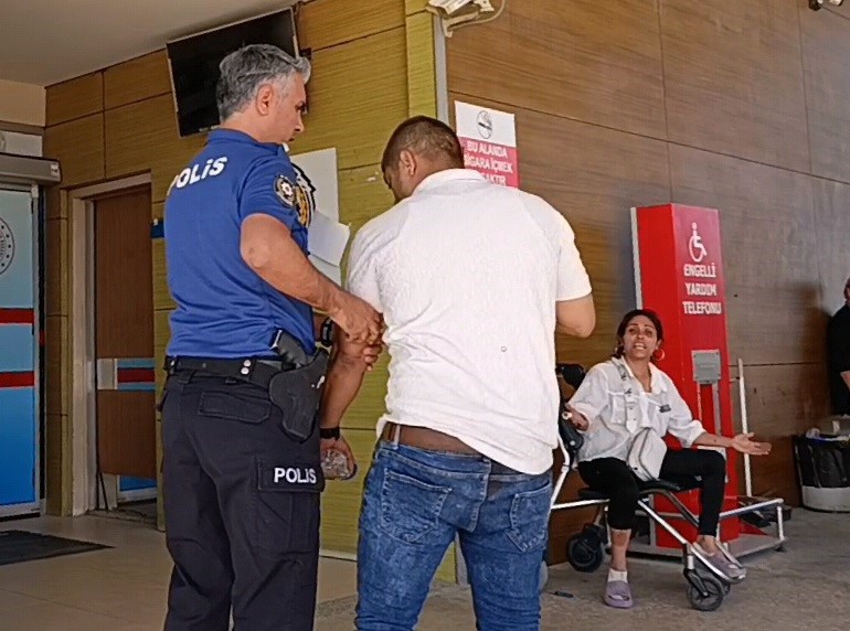 Eşini bıçakla yaralayan kadın serbest bırakıldı