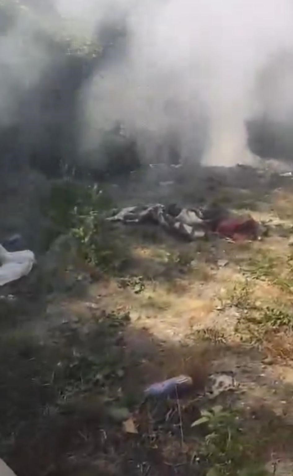 &Ccedil;aycuma&rsquo;da &ccedil;&ouml;p yangını ormana sı&ccedil;radı, 2 d&ouml;n&uuml;m arazi zarar g&ouml;rd&uuml;
