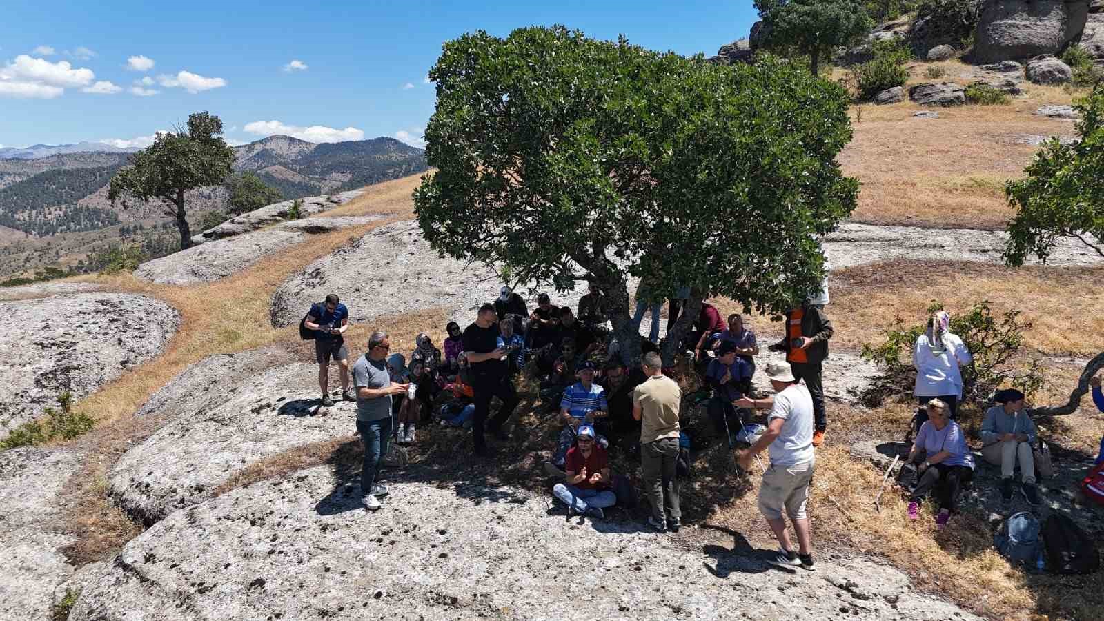 Kahramanmaraş’ta Güredil Kalesi göz dolduruyor
