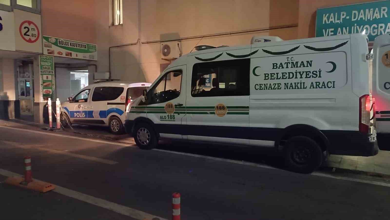 Damat kayınvalidesini yaraladı, kayınbiraderi eniştesini öldürdü
