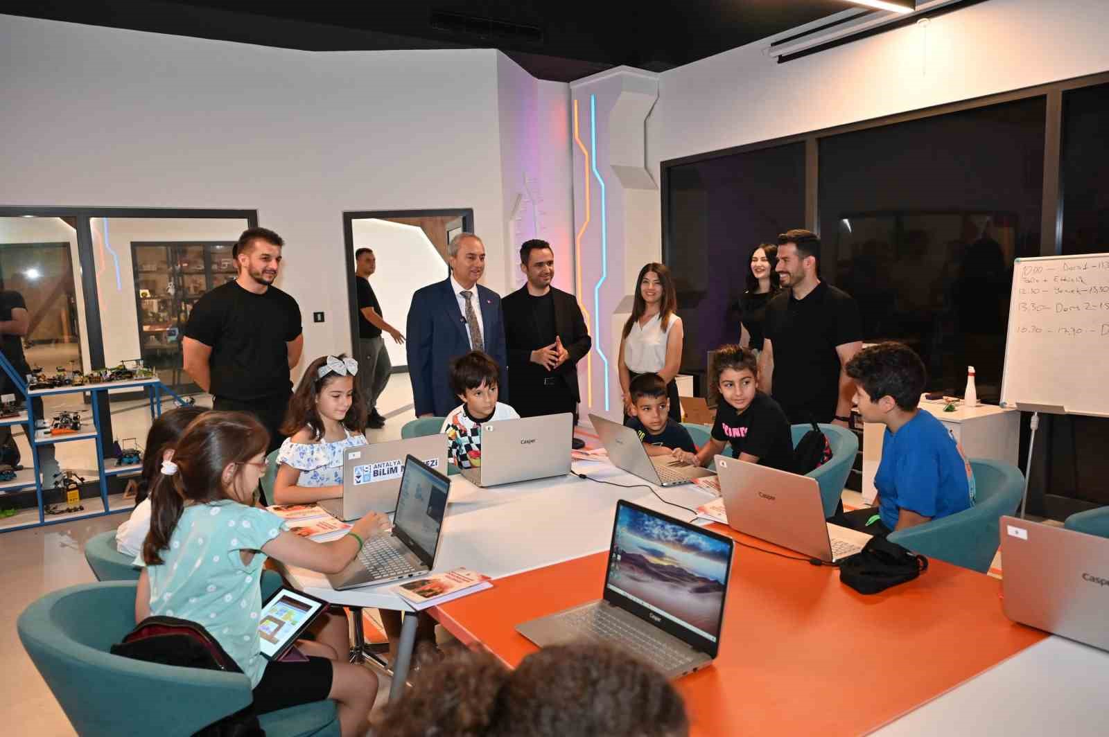 Kepez&rsquo;den &ccedil;ocuklara bilim dolu tatil fırsatı
