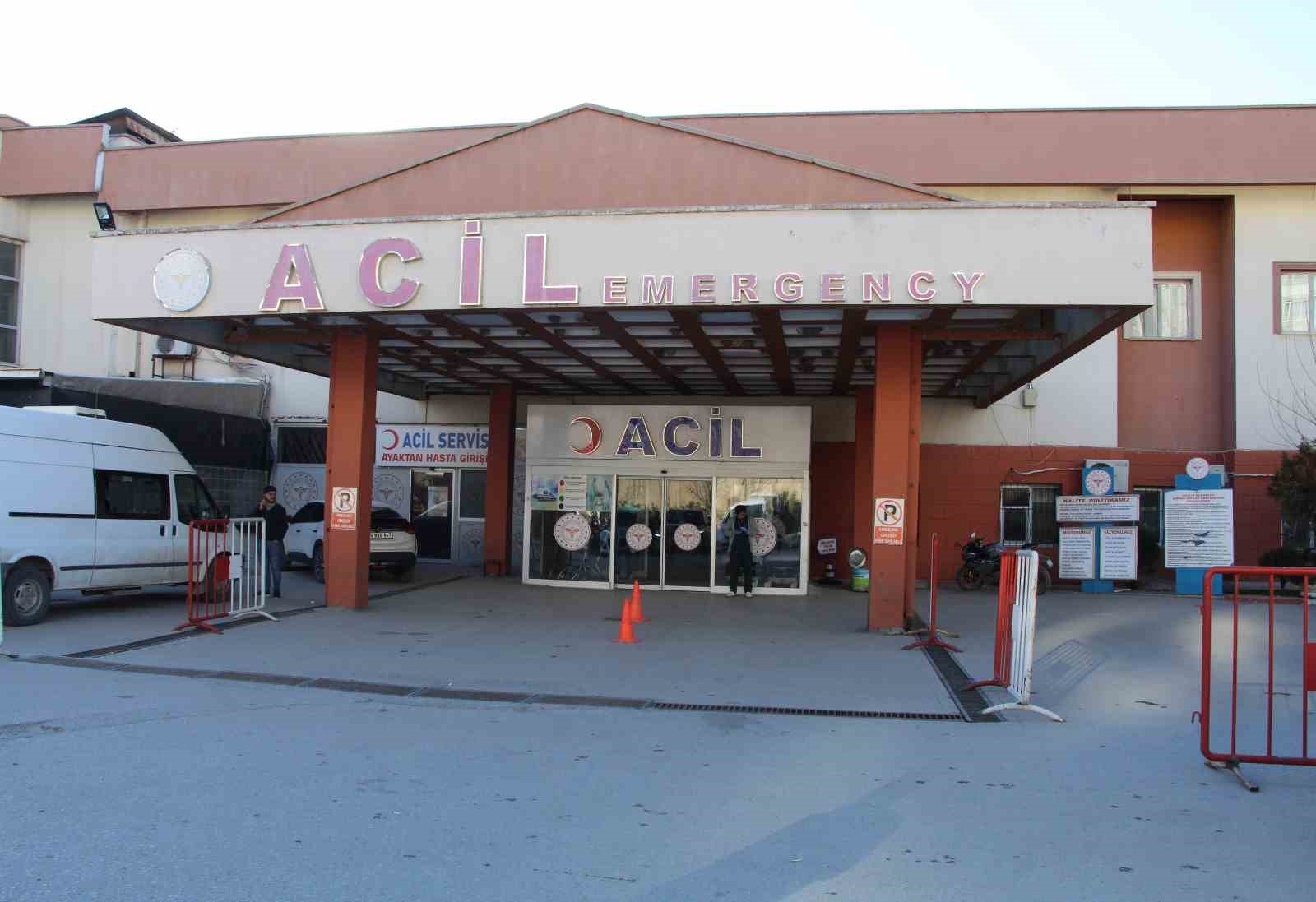 Şırnak’ta yaşlı kadın üvey oğlu tarafından darp edildi