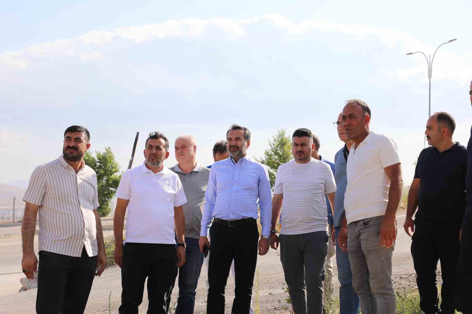 Başkan Şerifoğulları: "Her mahallemize eşit hizmet götürmek için çalışıyoruz"