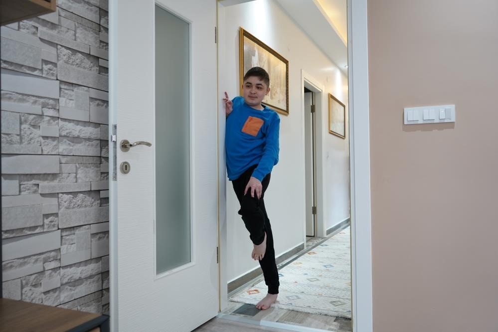 Bağış kumbarasını &ccedil;alan zanlı serbest bırakıldı
