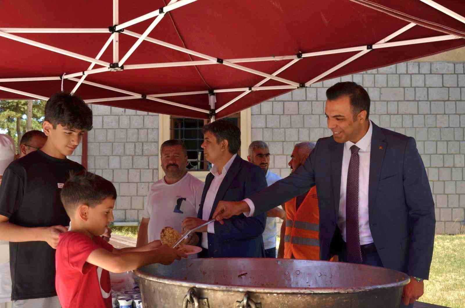 S&ouml;ğ&uuml;t&rsquo;te "Şifalı Pilav" etkinliği yoğun katılımla ger&ccedil;ekleştirildi
