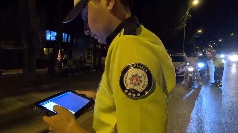 Denizli emniyeti motosiklet sürücülerine yönelik denetimleri arttırdı