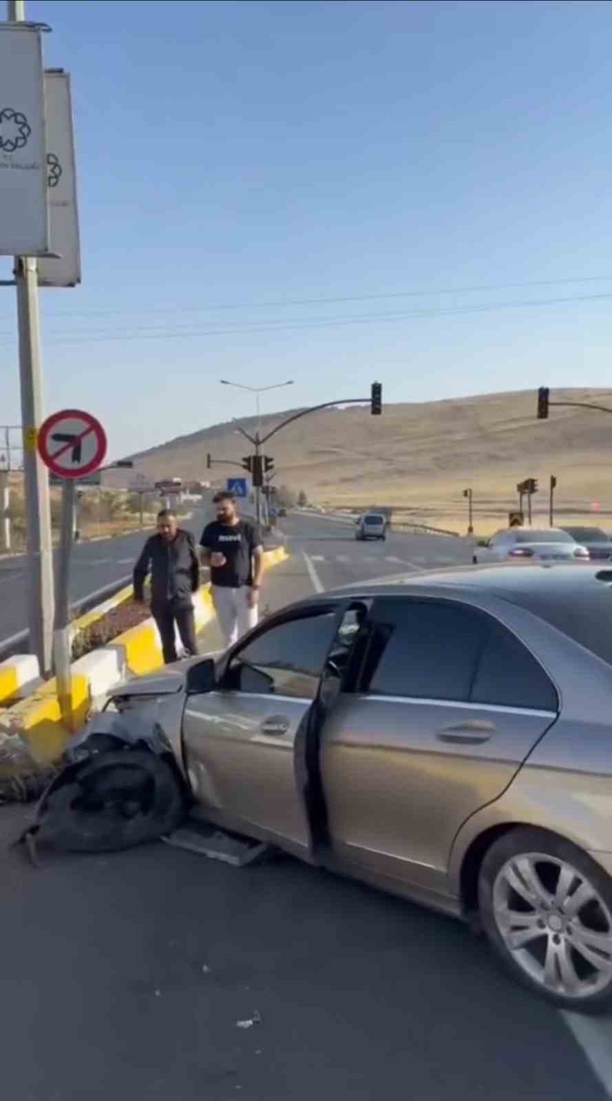 Mardin'de kaza: 2 kişi yaralı İHA