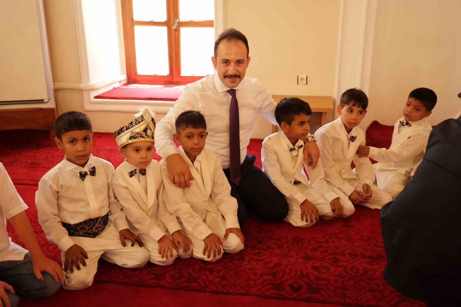 Aydın&rsquo;da toplu s&uuml;nnet ş&ouml;leni yapıldı
