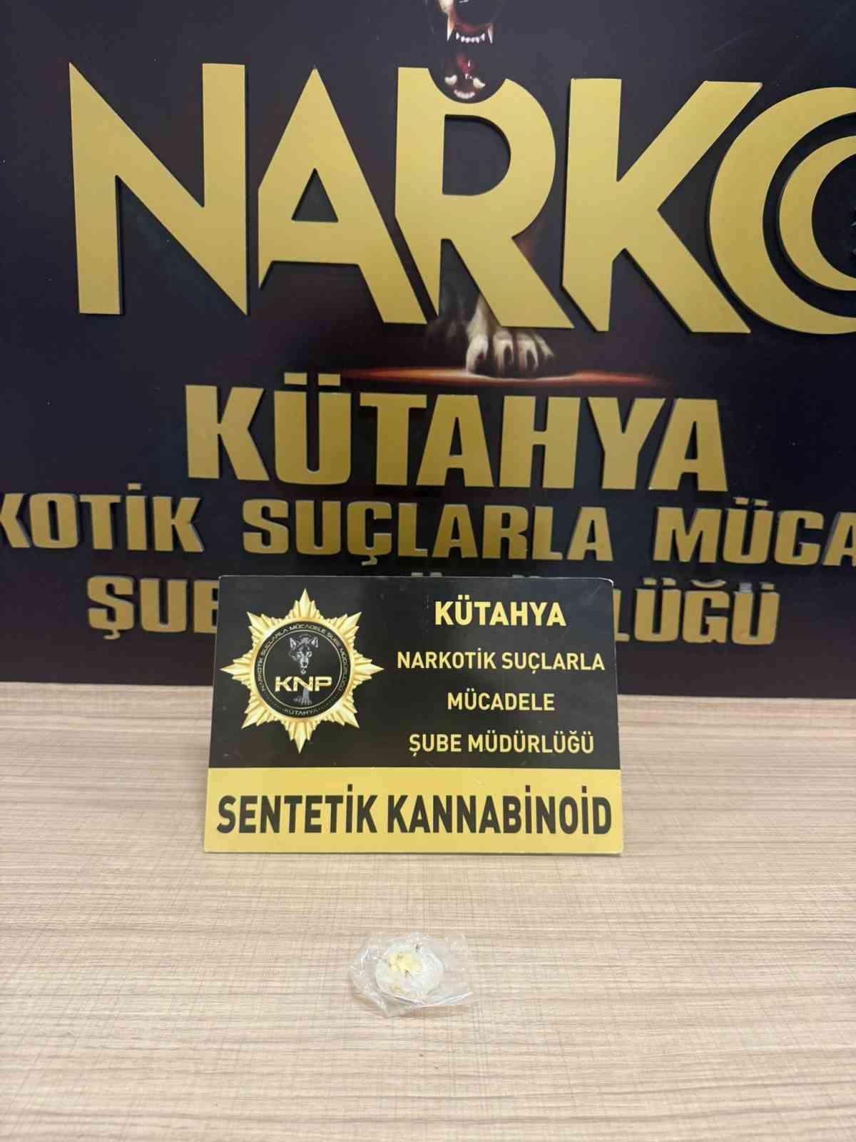 Kütahya’da uyuşturucu operasyonu, 2 şüpheli tutuklandı