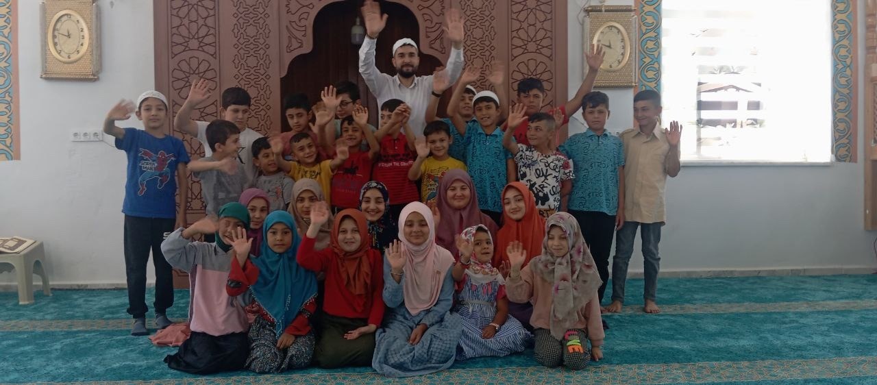 Çocuklar yaz tatilini Kur’an kurslarına giderek değerlendiriyor