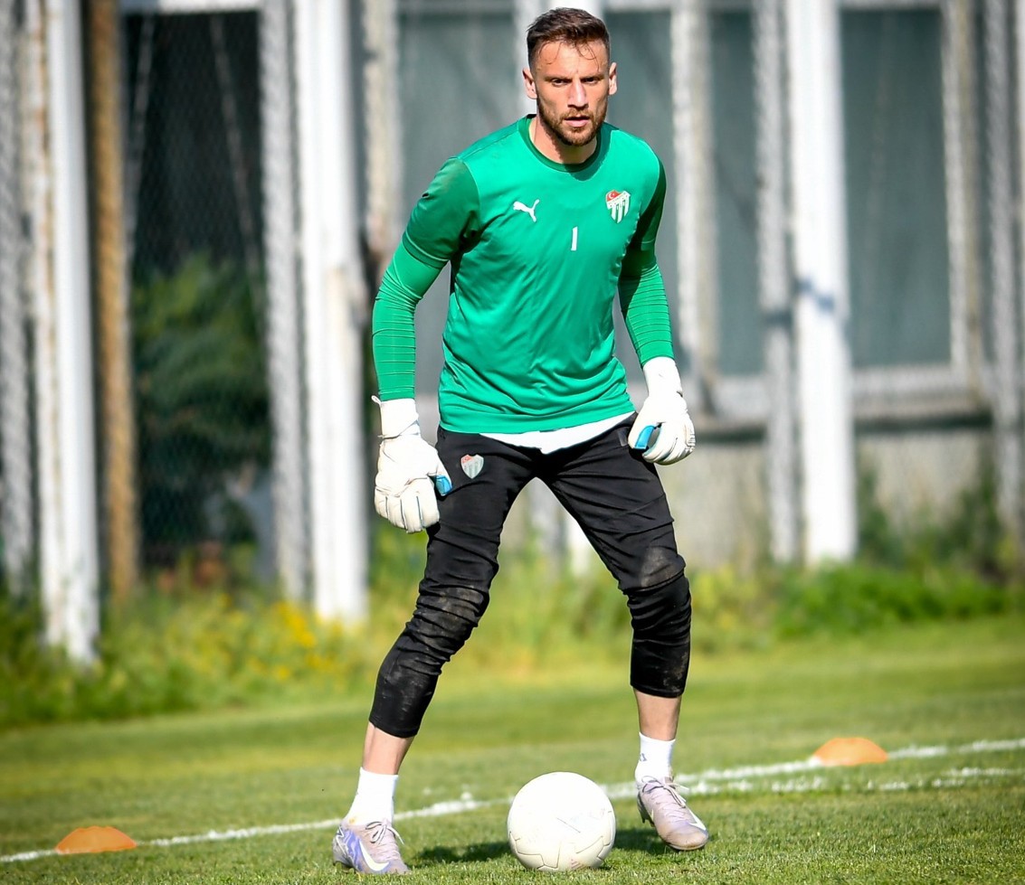 Bursaspor sezonu açıyor
