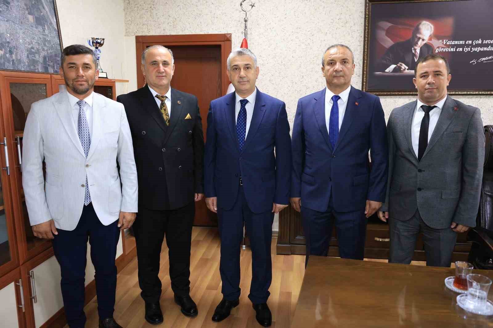 İncirliova Kaymakamı Abay g&ouml;reve başladı
