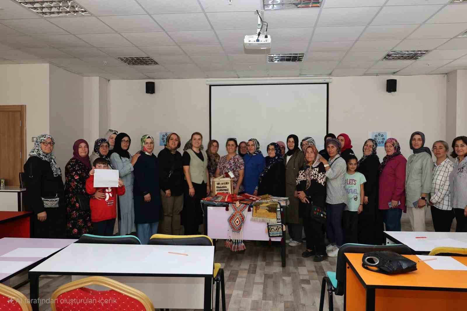 Bünyanlı kadınlar dijital dünya ile buluşuyor