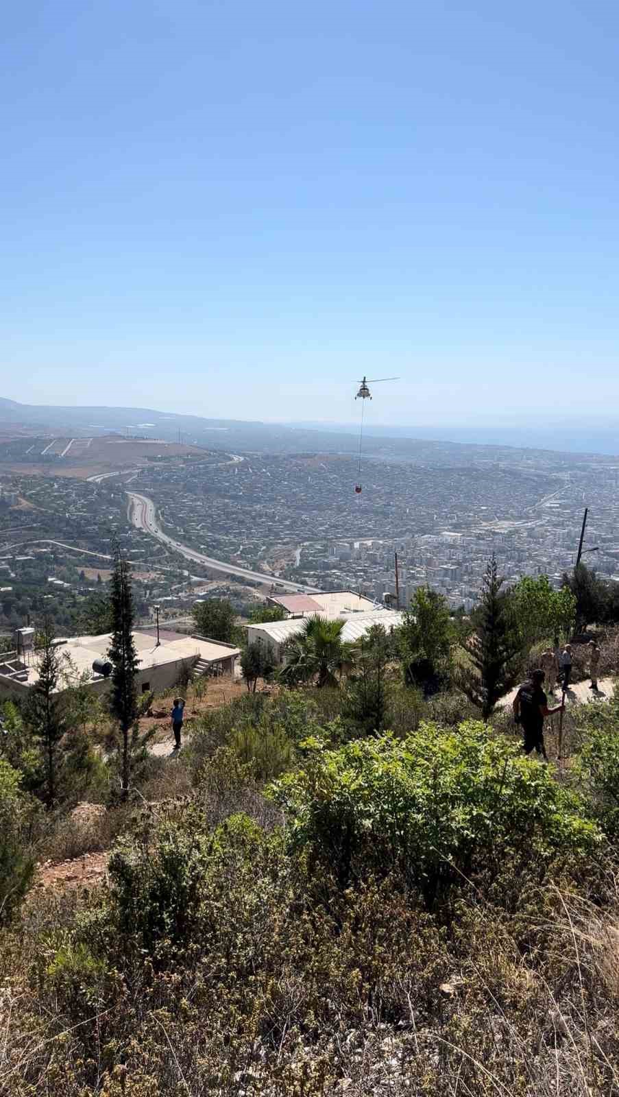 Hatay&rsquo;da orman yangını kısa s&uuml;rede kontrol altına alındı
