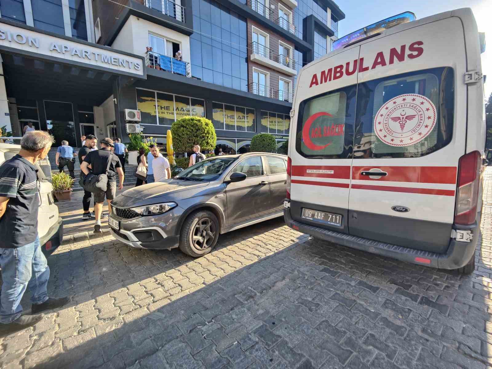 Kuşadası’nda kiracı dehşeti: Ev sahibini bıçakladı