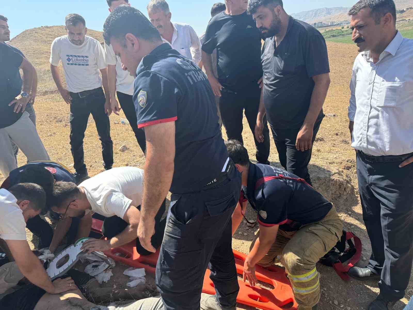 Cizre’de tır ile hafif ticari araç çarpıştı: 2 yaralı
