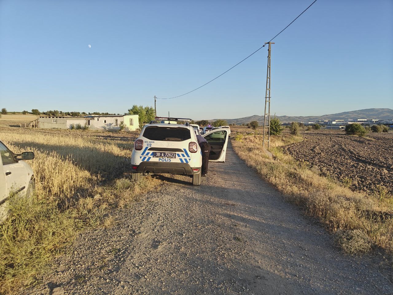 Kayseri&rsquo;de silahlı kavga: 3 yaralı
