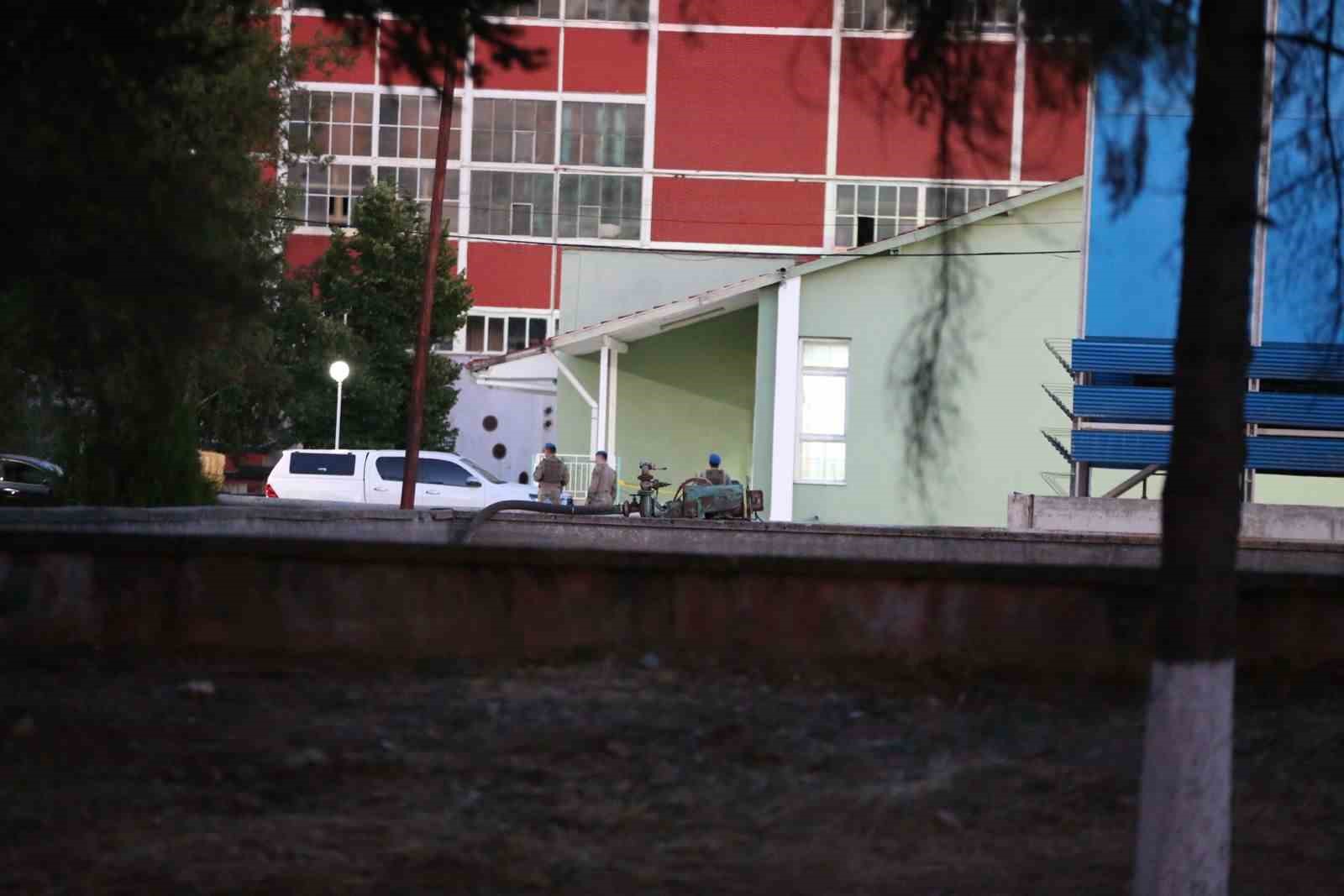 Kastamonu&rsquo;da &ouml;zel g&uuml;venlik g&ouml;revlileri arasında silahlı kavga: 2 yaralı
