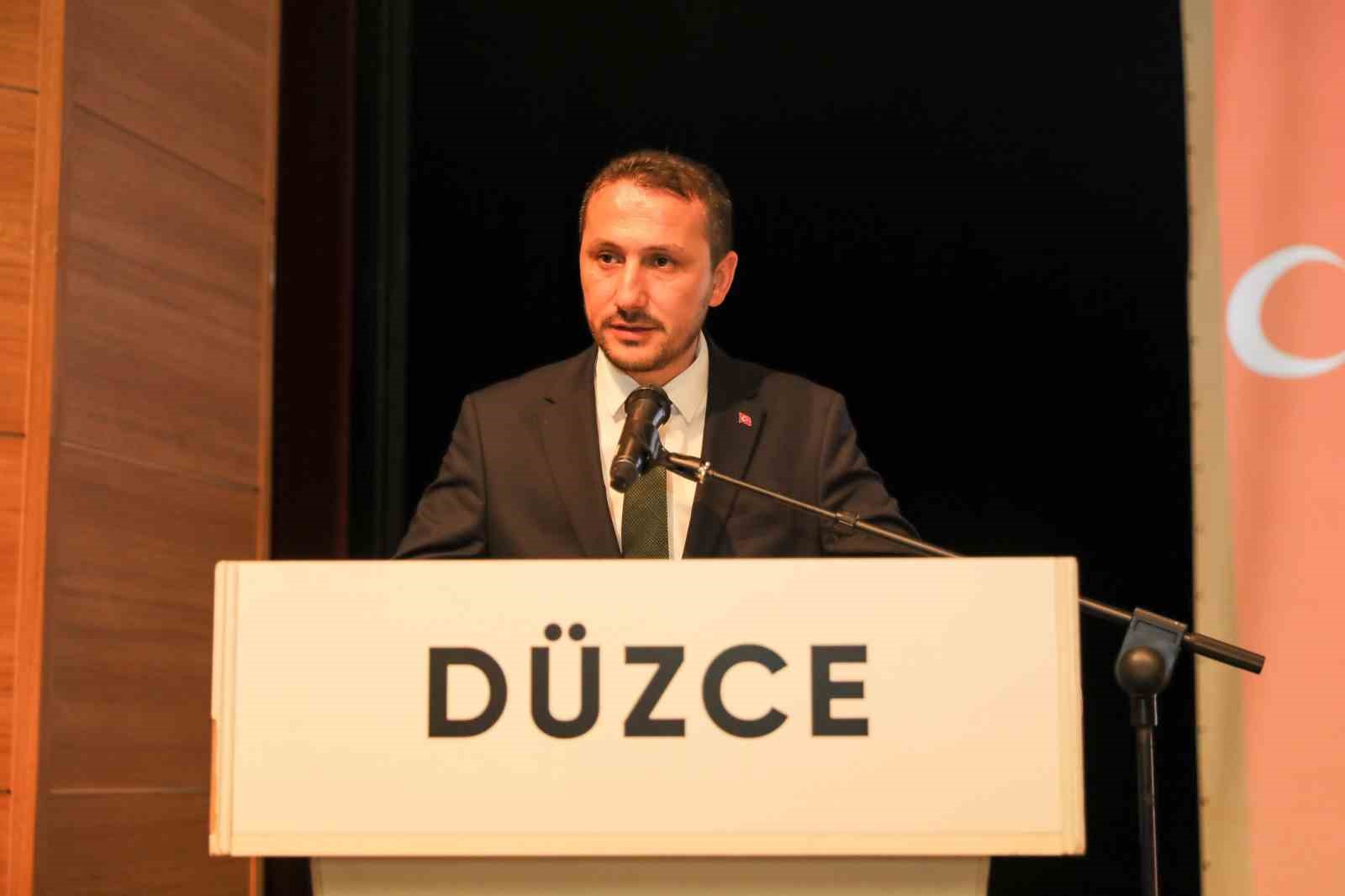 Şengüloğlu &quot;Her kademede tek yürek, tek hedef&quot;
