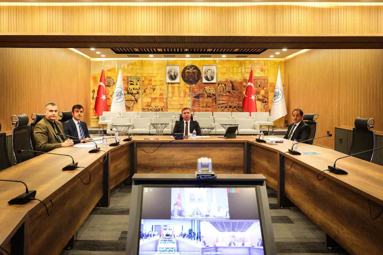 Bakan Yerlikaya’nın başkanlığında Hayvanları Koruma Kanunu görüşüldü
