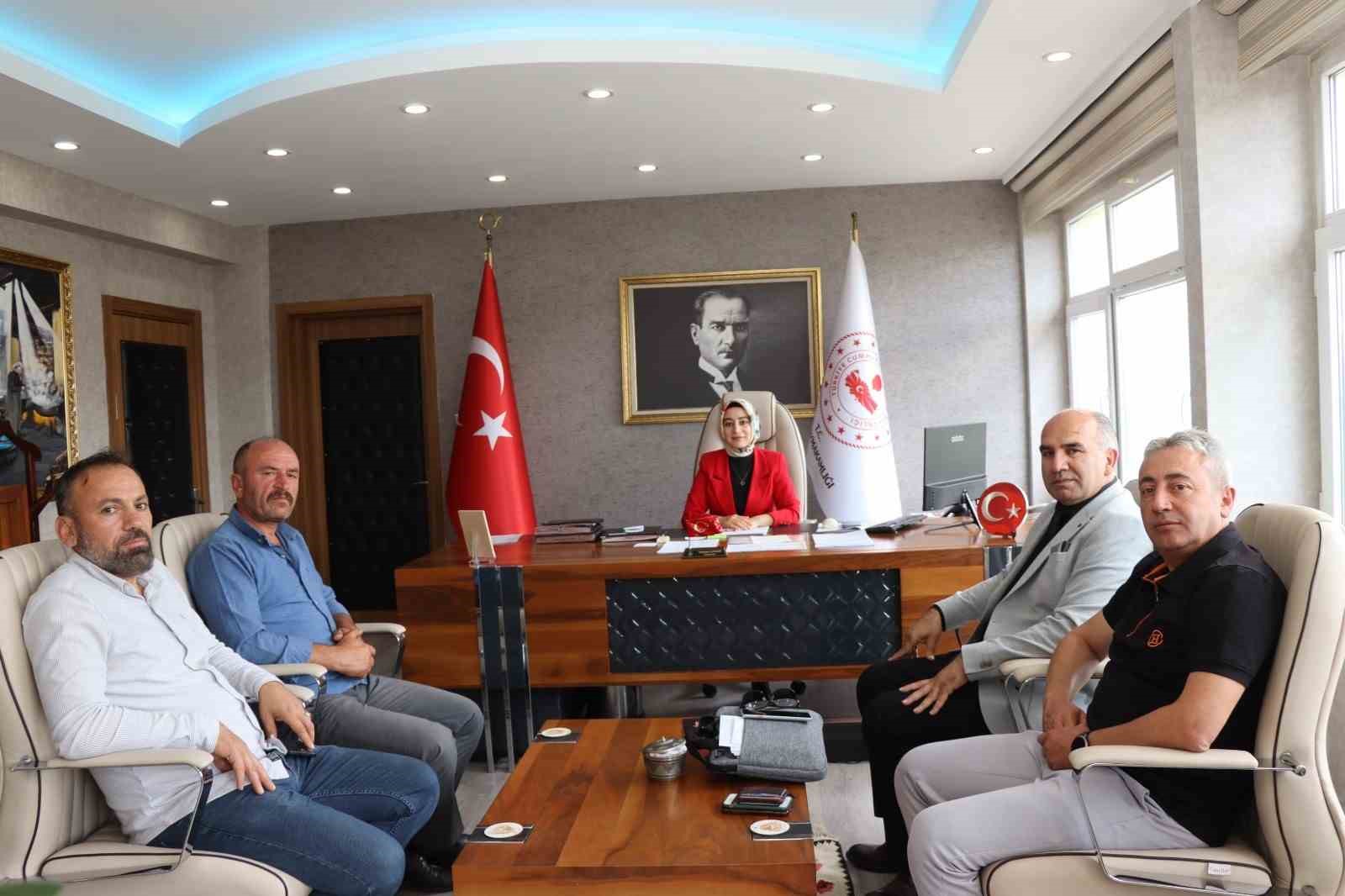 Olur Kaymakamı Semanur Kalkan’a nezaket ziyareti