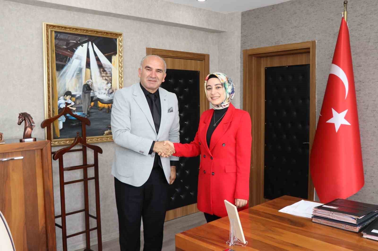 Olur Kaymakamı Semanur Kalkan’a nezaket ziyareti