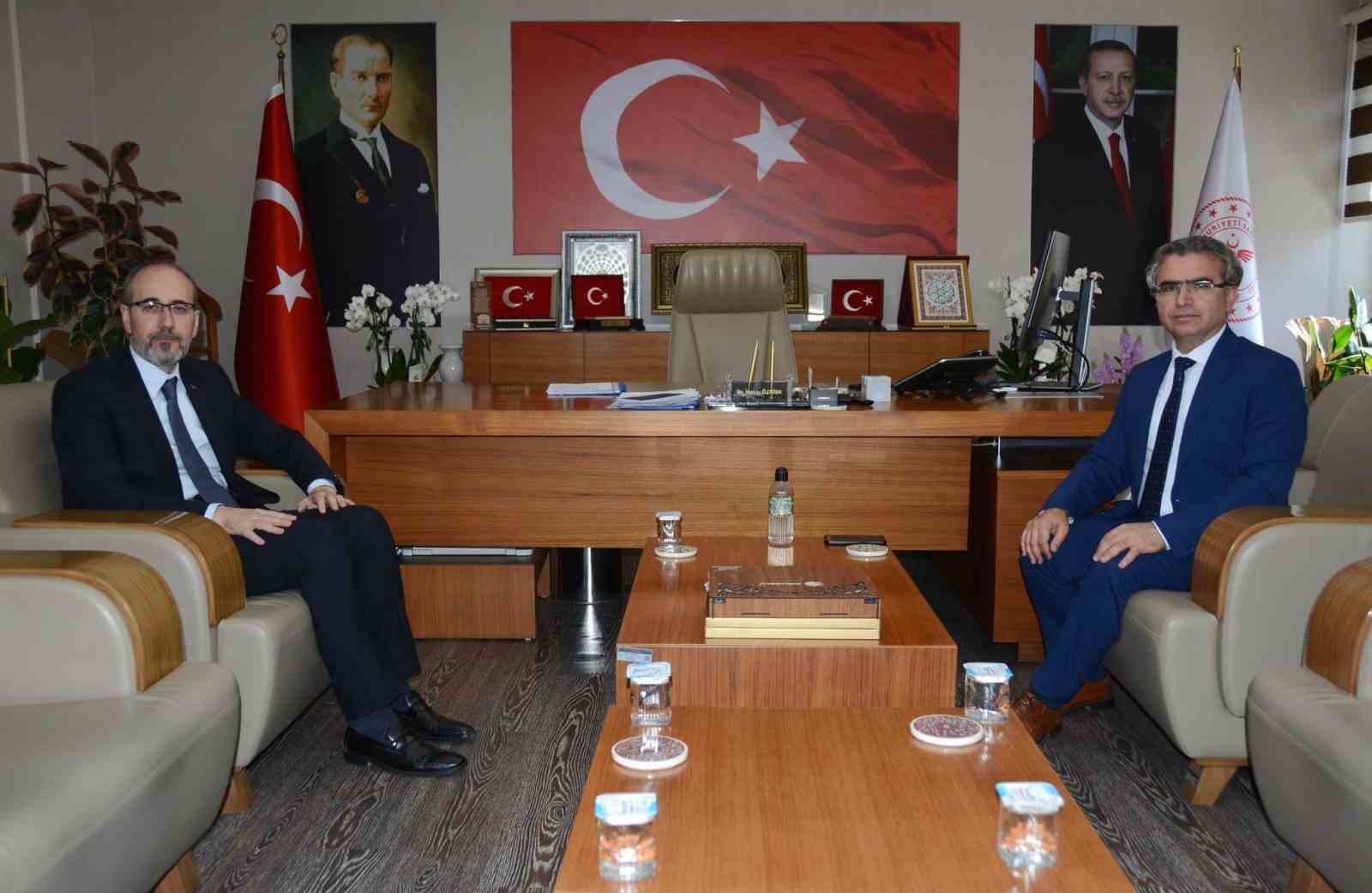 Savcı Karabacak’tan, Öztürk’e veda ziyareti