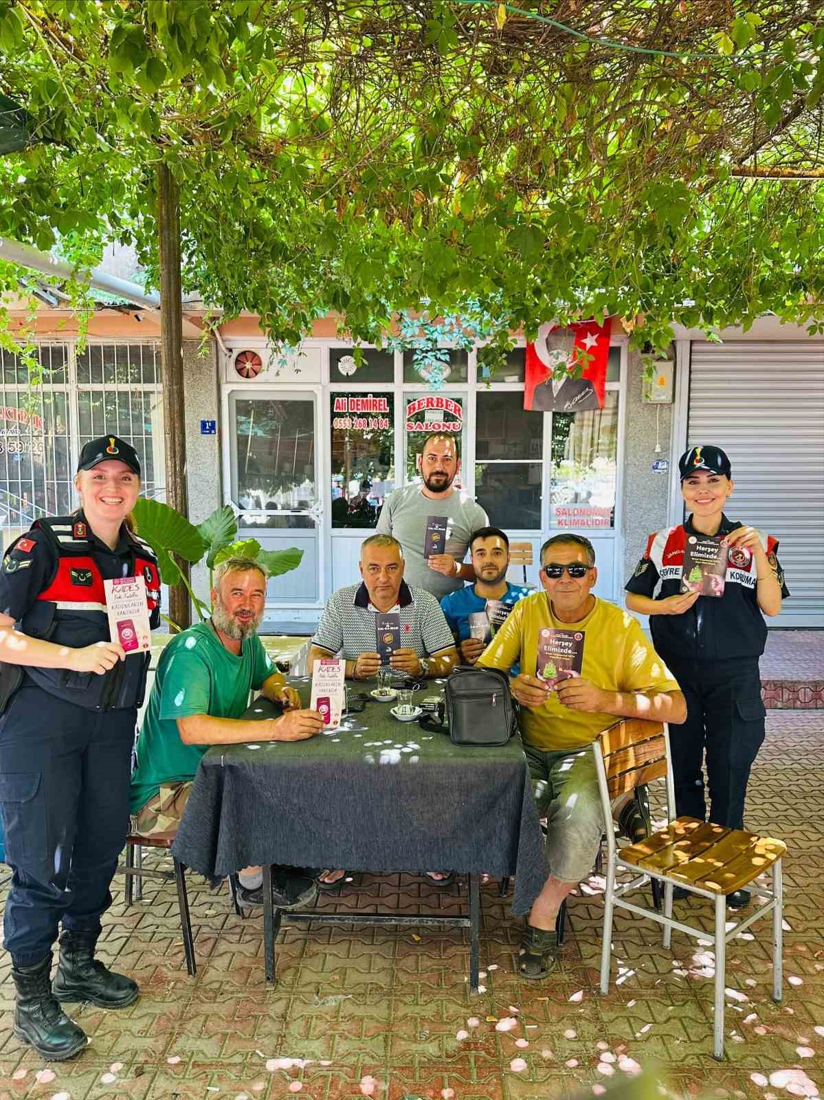 Jandarmadan Koçarlı’da vatandaşlara bilgilendirme