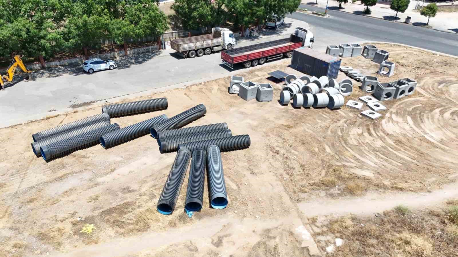 Aydın B&uuml;y&uuml;kşehir&rsquo;den Nazilli Yeşil Mahalle&rsquo;de altyapı &ccedil;alışması
