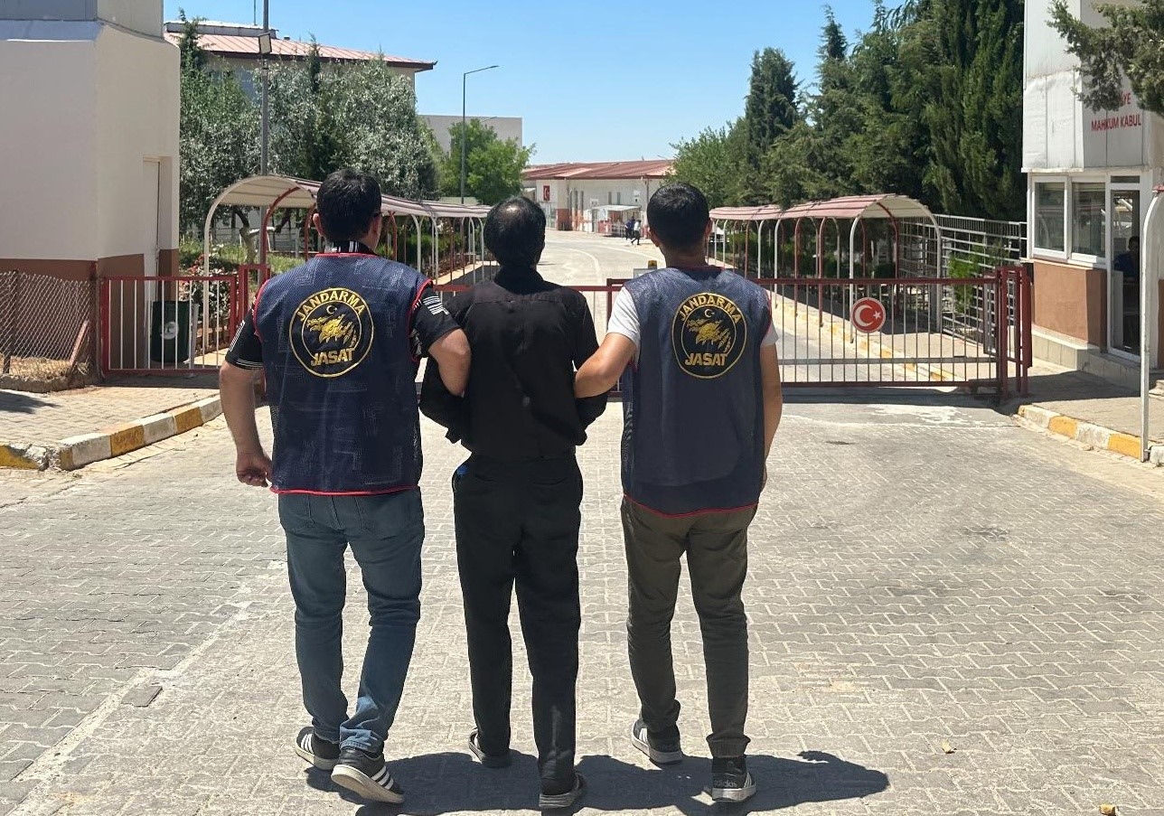 Gaziantep’te 18 yıl hapis cezası olan şahıs yakalandı