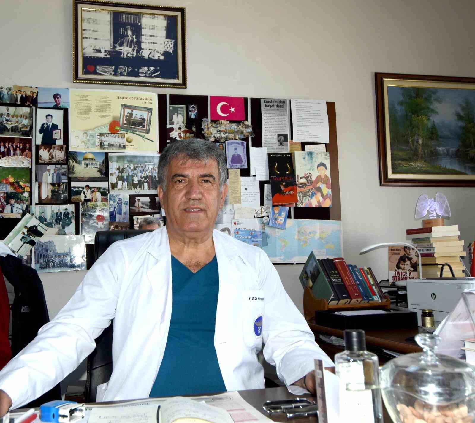 Kardiyoloji Anabilim Dalı Öğretim Üyesi Prof. Dr. Şenocak: "Halı sahada spor yapılmasını önermiyorum"