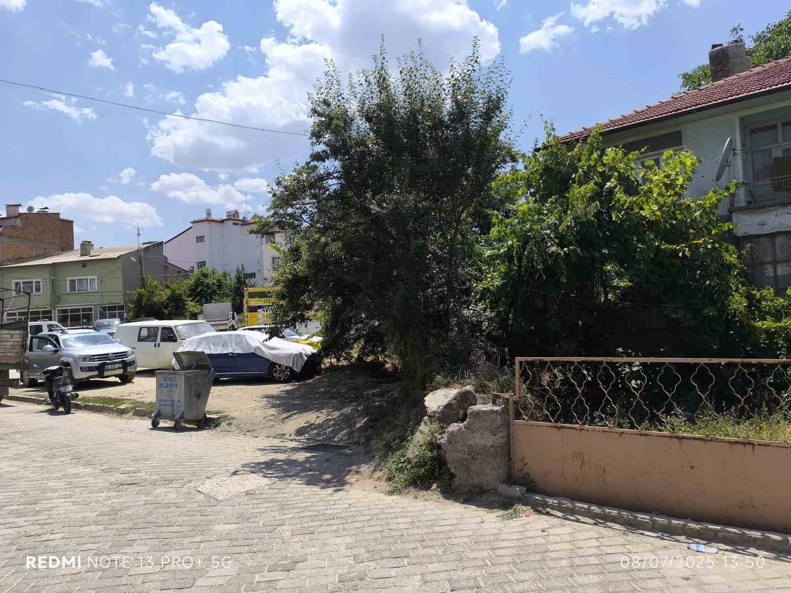 (&Ouml;ZEL) Bu il&ccedil;ede termometreler 38 derecelere kadar &ccedil;ıktı
