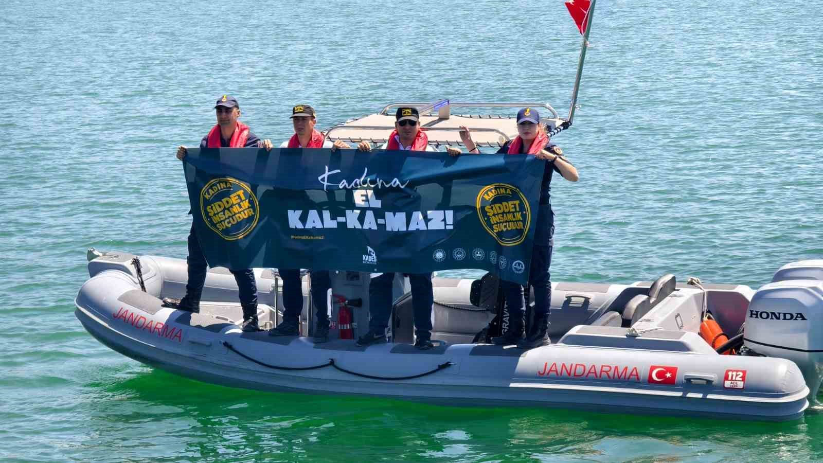 Çekerek Barajı’nda Jandarmadan anlamlı mesaj "Kadına el kalkmaz"