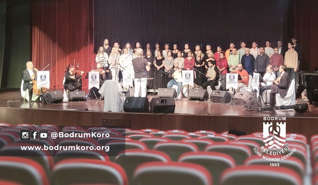 Klasik Türk Müziği Korosundan açık prova