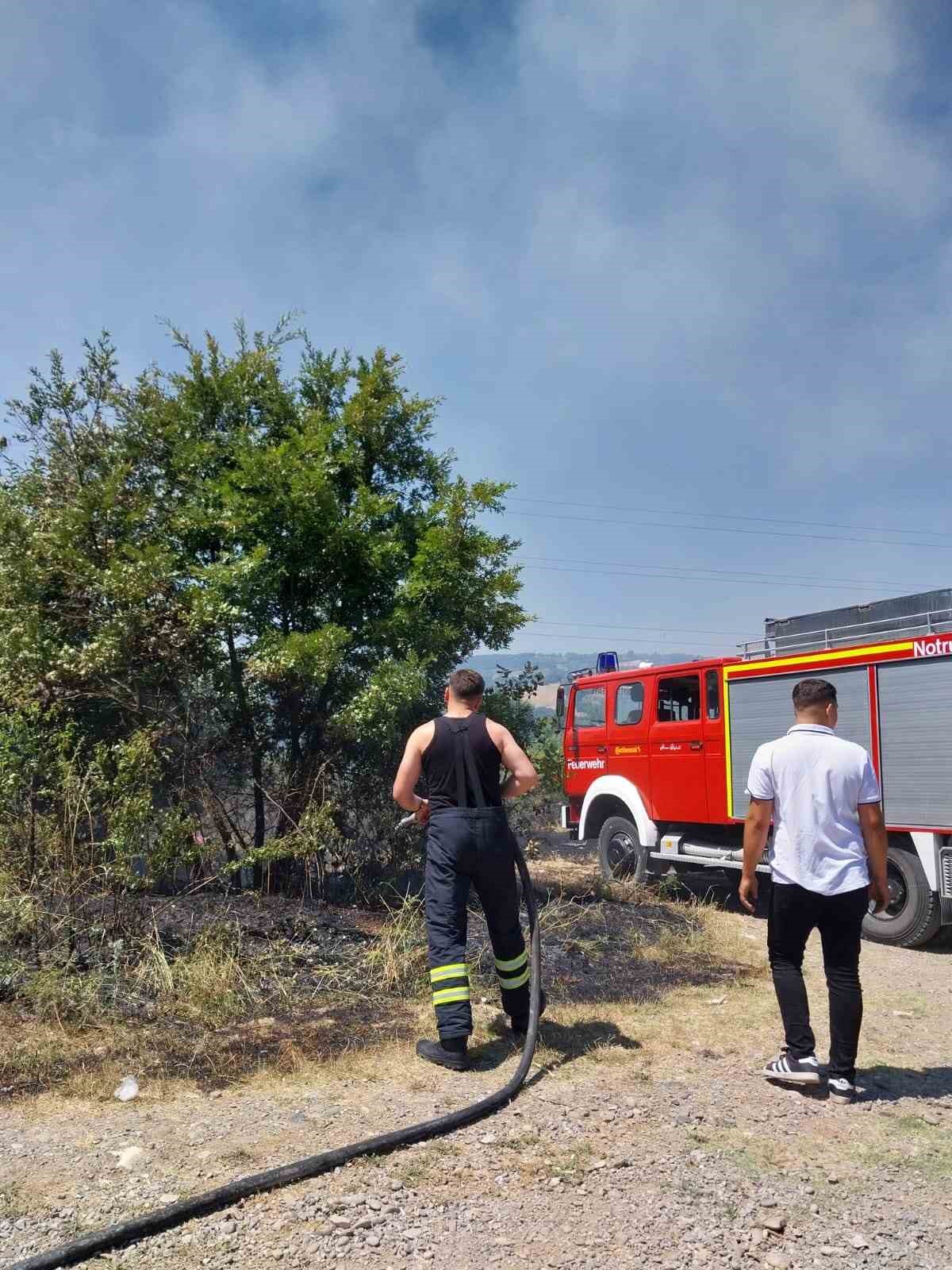 Çaycuma’da çıkan orman yangını korkuttu