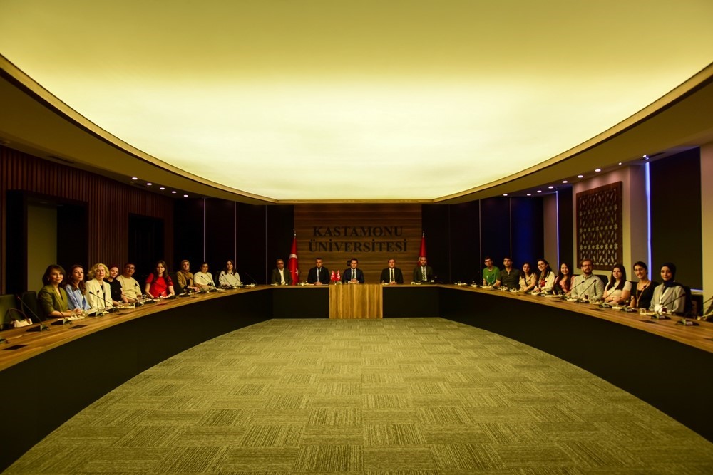 15 farklı ülkeden gelen gençler Kastamonu’da Türkçe’yi öğrenecek