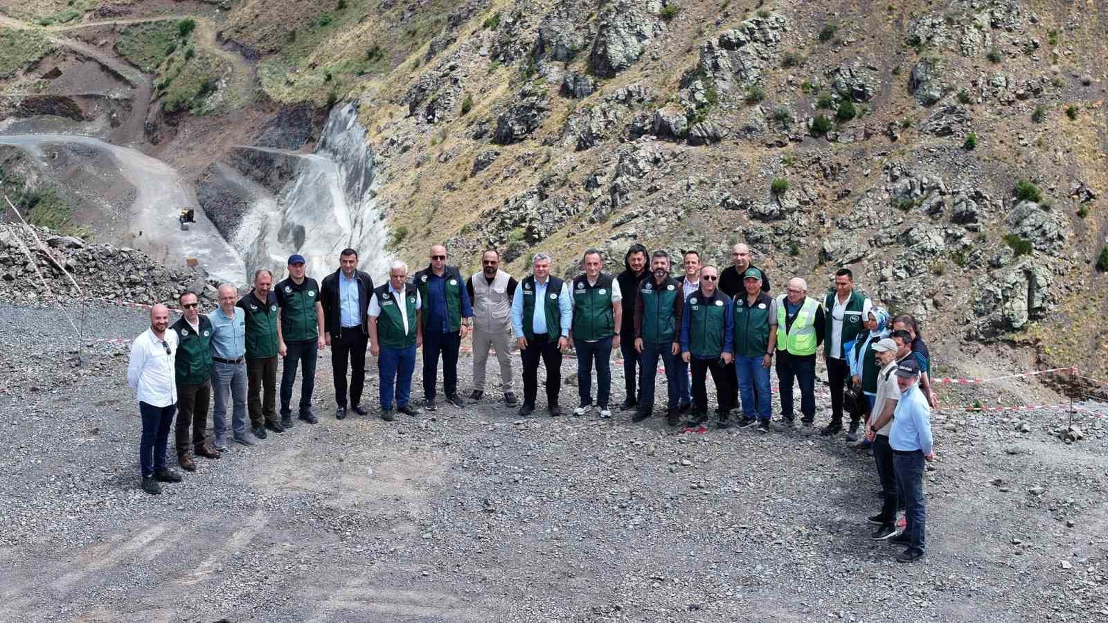 S&ouml;ylemez Barajı şantiyesine &uuml;st d&uuml;zey ziyaret
