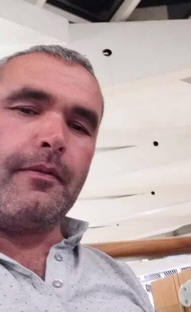 Engelli kızını boğulmaktan kurtaran baba defnedildi
