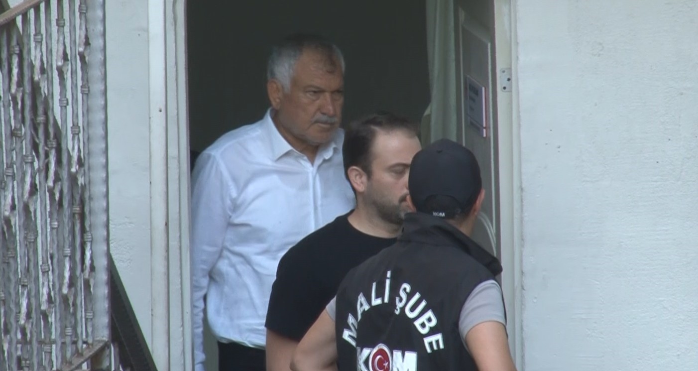 Adıyaman Belediye Başkanı Abdurrahman Tutdere’ye ev hapsi