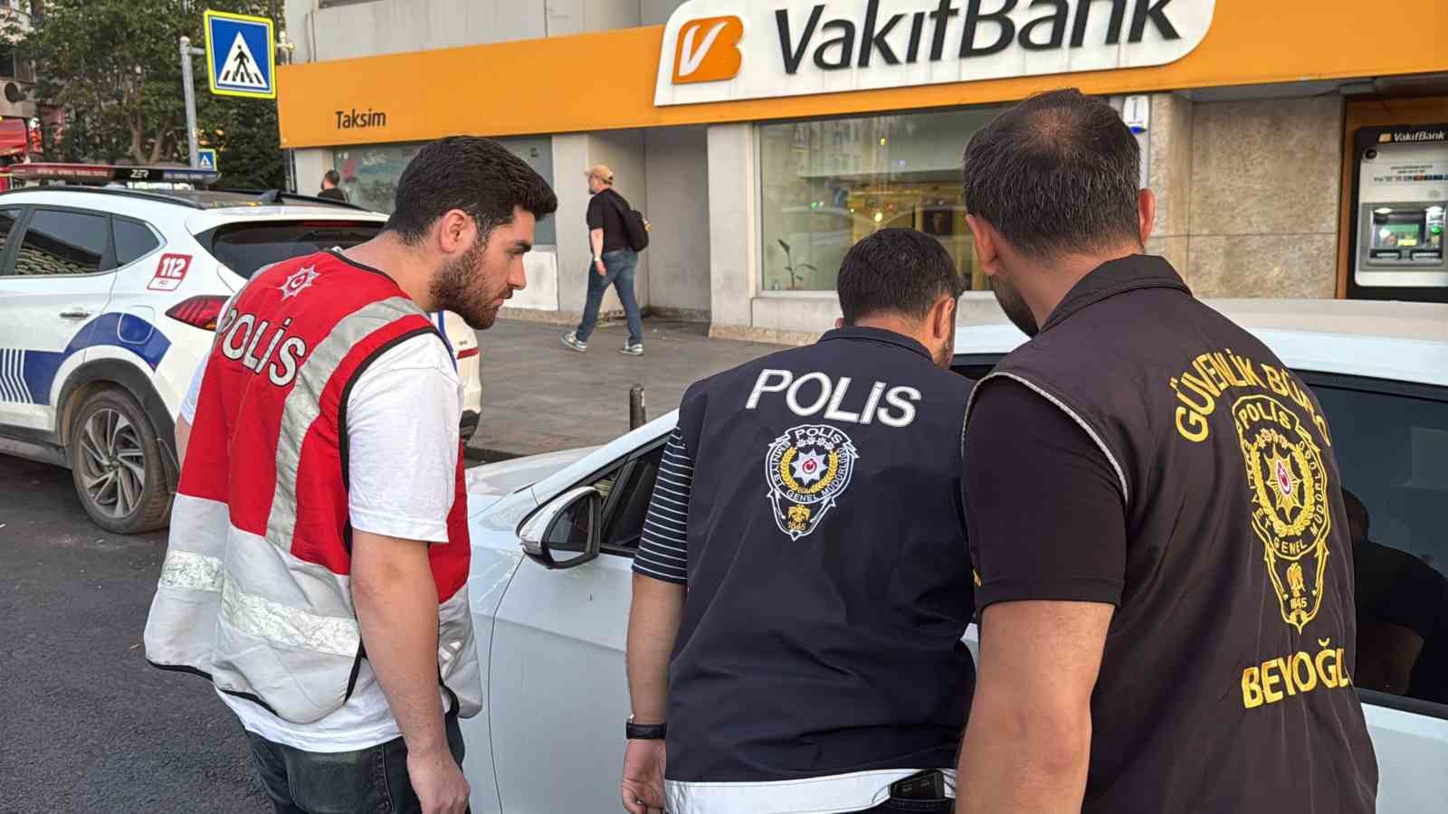 İstanbul’da helikopter destekli "huzur uygulaması"